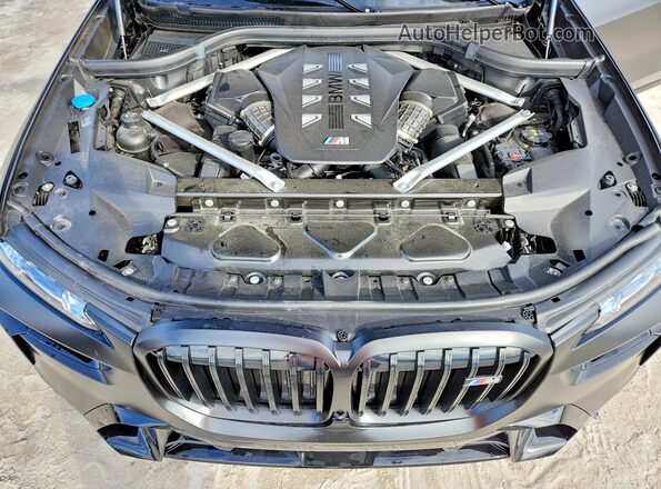 5UX33EM05S9Z32008 2025 BMW X7 Black Вид підкапотного простору
