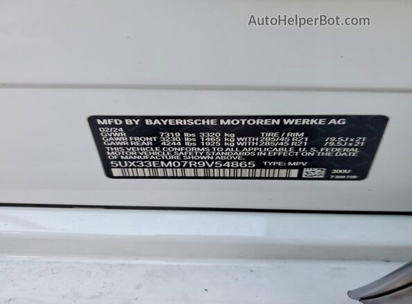 5UX33EM07R9V54865 2024 BMW X7 White 