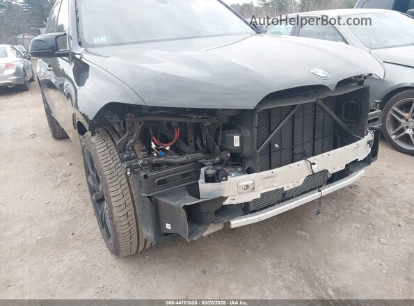 5UX33EM09R9T70625 2024 BMW X7 Black 