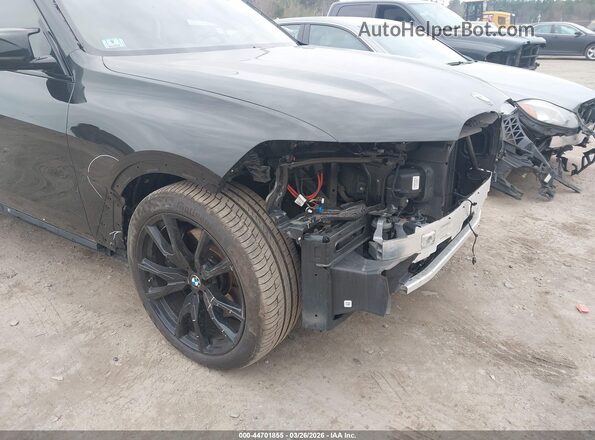 5UX33EM09R9T70625 2024 BMW X7 Black 