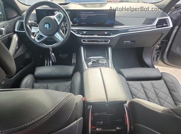 5UX33EX02R9V89213 2024 BMW X6 Gray წინა პანელის ხედი
