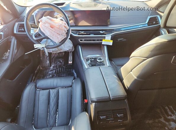 5UX33EX06T9091023 2026 BMW X6 Серый Вид панели приборов