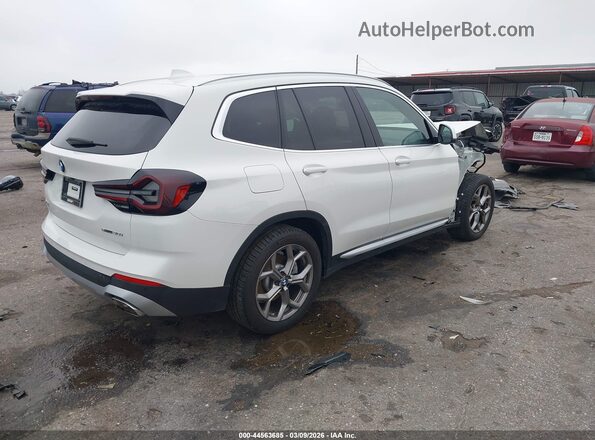5UX43DP02N9N06274 2022 BMW X3 White Trasero derecho
