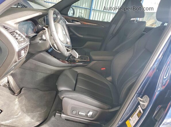 5UX43DP04N9N06258 2022 BMW X3 Blue Vista interior delantera