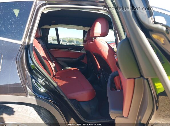 5UX43DP04P9P39737 2023 BMW X3 Black 