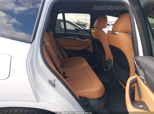 5UX43DP05R9V81640 2024 BMW X3 White VIN sticker view