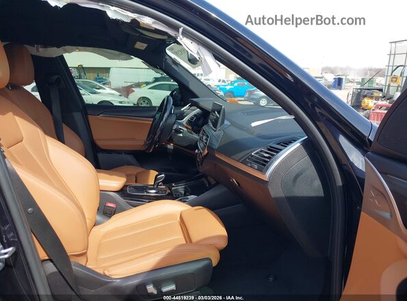 5UX43DP07N9M62823 2022 BMW X3 Blue Вид салону спереду