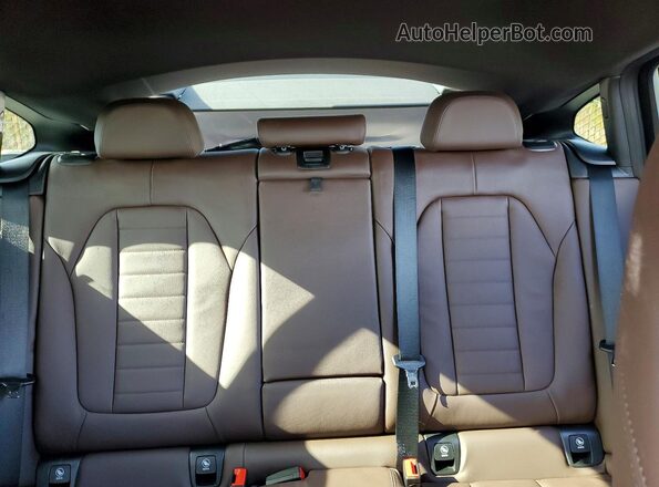 5UX43DT04P9N89876 2023 BMW X4 Blue Вид задніх сидінь