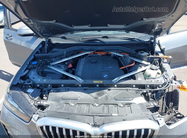 5UX43EU01R9S63167 2024 BMW X5 Silver Rear view