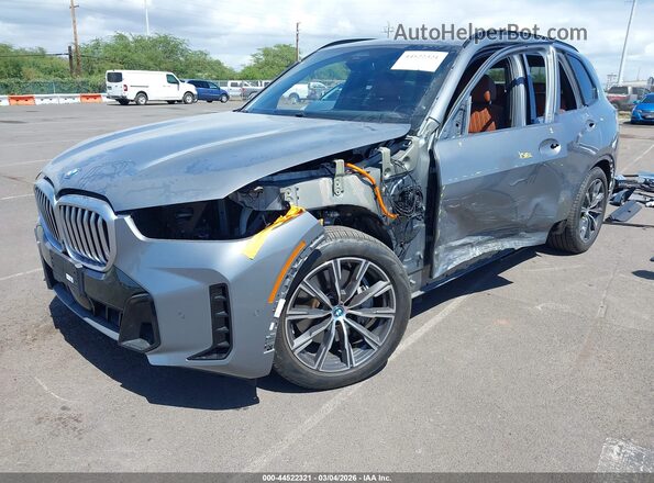 5UX43EU01R9S63167 2024 BMW X5 Silver Front left