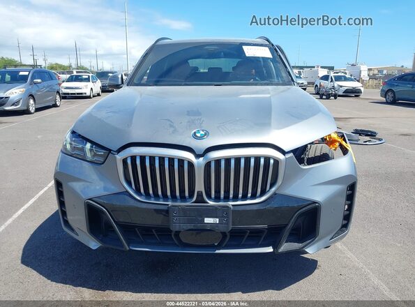 5UX43EU01R9S63167 2024 BMW X5 Silver Rear interior view