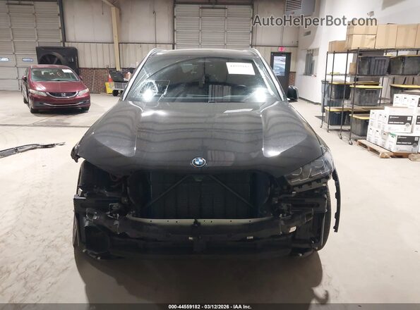 5UX43EU09S9X60070 2025 BMW X5 Black Rear interior view