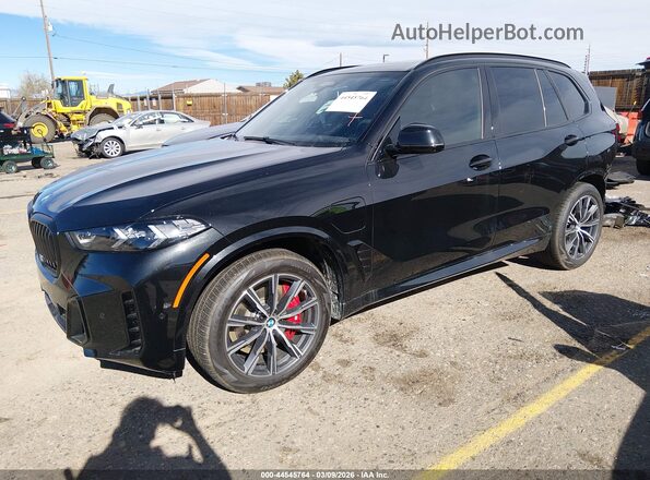 5UX43EU0XT9225802 2026 BMW X5 Black Front left