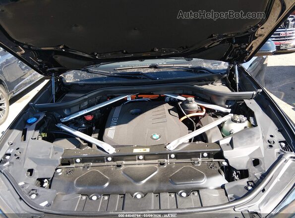 5UX43EU0XT9225802 2026 BMW X5 Black Rear view