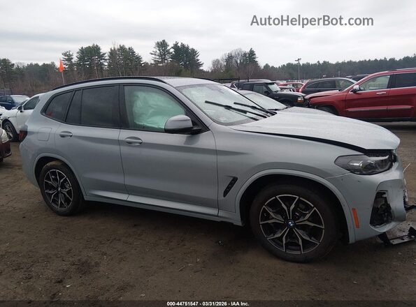 5UX53DP06N9J07596 2022 BMW X3 Серый Вид задней части салона