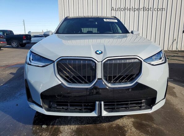 5UX53GP06S9099187 2025 BMW X3 Gray Դիմացի տեսք