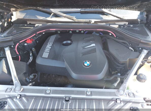 5UX53GP09S9099488 2025 BMW X3 Black უკანა ხედი