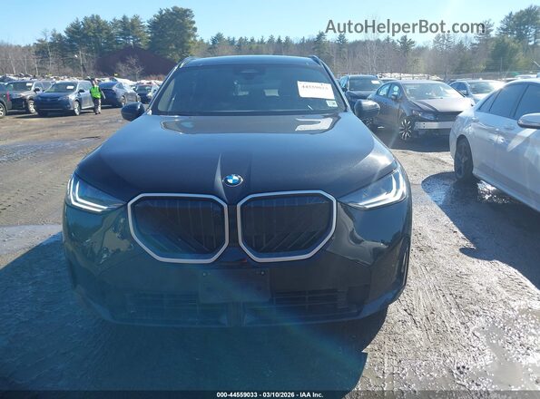 5UX53GP09S9099488 2025 BMW X3 Black ხელსაწყოთა პანელის ხედი