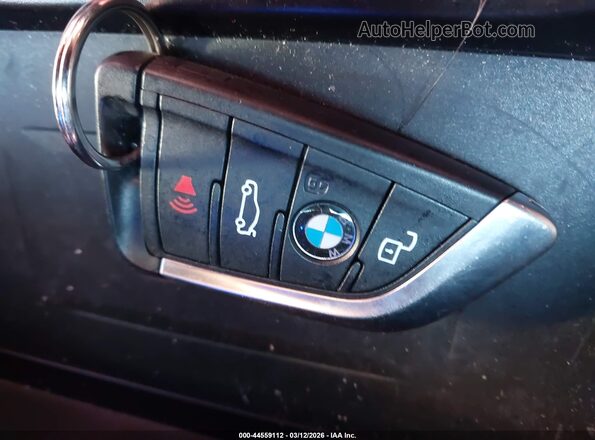 5UX83DP05P9T22516 2023 BMW X3 Light Blue Widok deski rozdzielczej