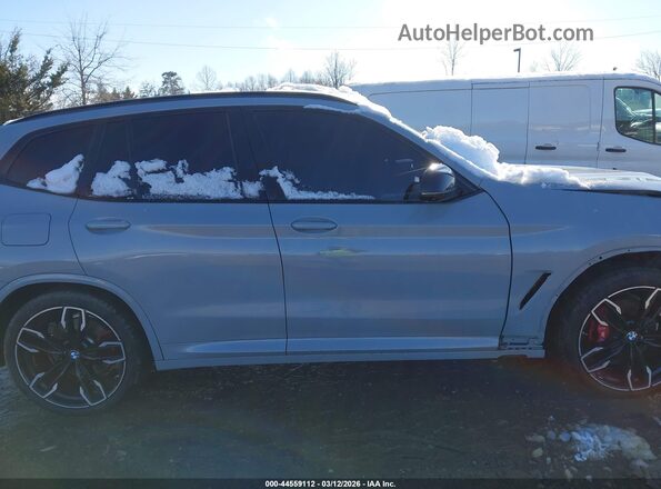 5UX83DP05P9T22516 2023 BMW X3 Light Blue Widok wnętrza 360 stopni