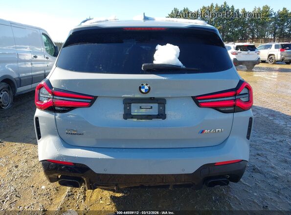 5UX83DP05P9T22516 2023 BMW X3 Light Blue 