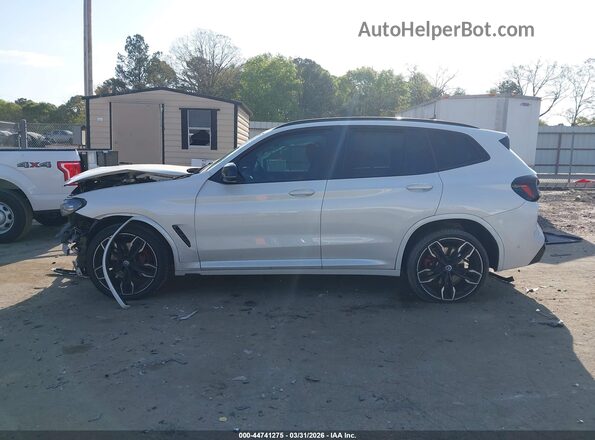 5UX83DP08P9P84844 2023 BMW X3 White Widok wnętrza 360 stopni