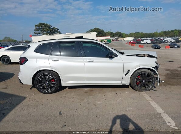5UX83DP08P9P84844 2023 BMW X3 White Widok wnętrza z tyłu