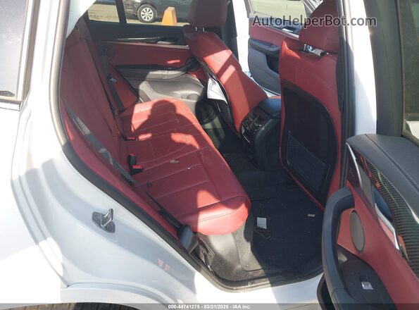 5UX83DP08P9P84844 2023 BMW X3 White Widok naklejki z numerem VIN