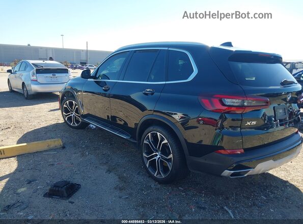 5UXCR4C07N9M25612 2022 BMW X5 Черный Задняя левая четверть