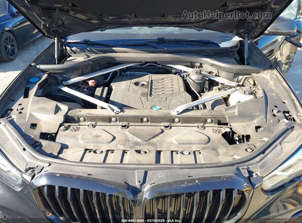5UXCR4C08P9R18945 2023 BMW X5 Black Vista trasera