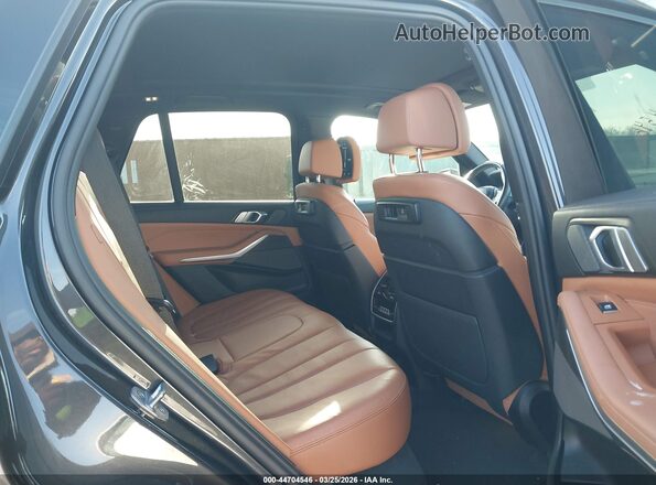 5UXCR6C01M9D98663 2021 BMW X5 Gray 