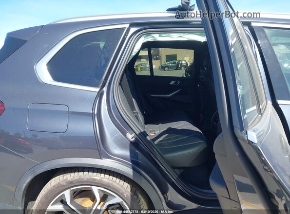 5UXCR6C09L9B79996 2020 BMW X5 Blue Вид наклейки з VIN-кодом