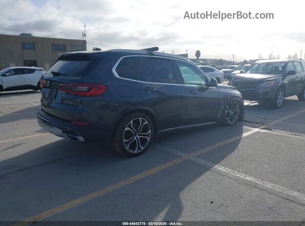 5UXCR6C09L9B79996 2020 BMW X5 Blue Задня права чверть