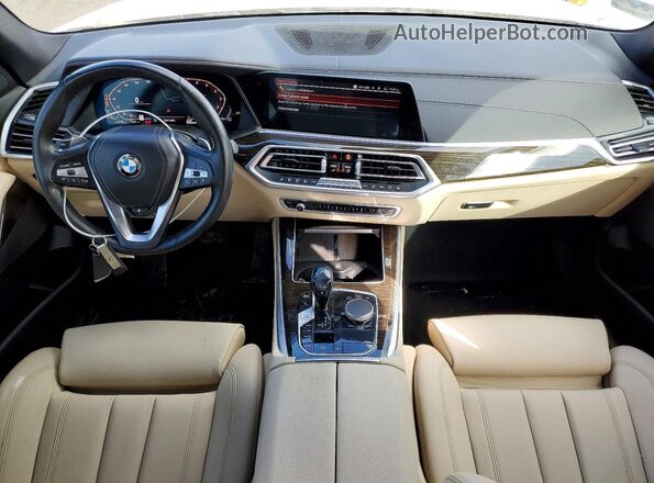 5UXCR6C0XM9E05612 2021 BMW X5 White Widok deski rozdzielczej