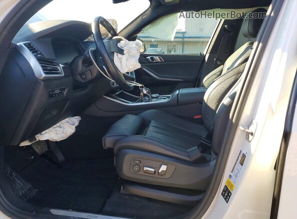 5UXCR6C0XM9H53281 2021 BMW X5 White Front interior view
