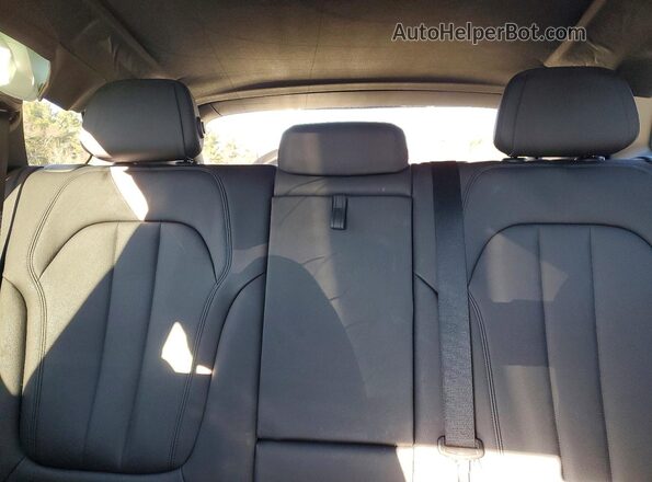 5UXCR6C0XM9H53281 2021 BMW X5 White Rear seats view