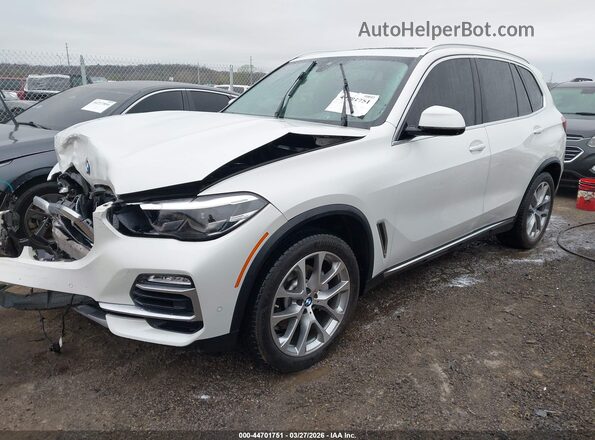 5UXCR6C51KLL25320 2019 BMW X5 White Front left