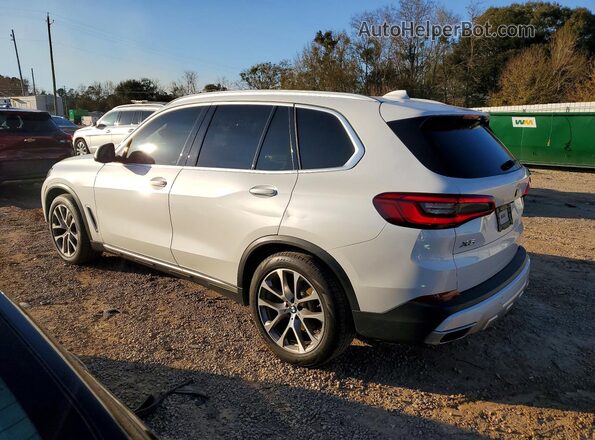 5UXCR6C51KLL26015 2019 BMW X5 White 