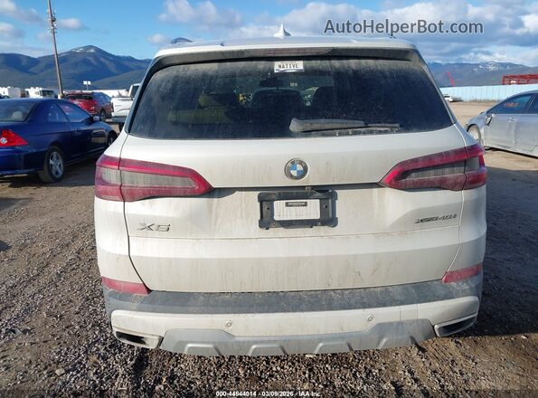 5UXCR6C53KLL11838 2019 BMW X5 White 