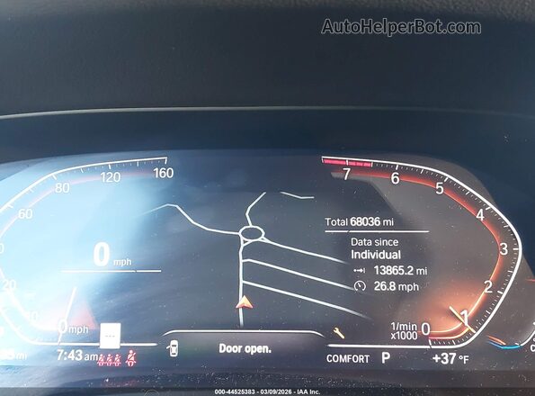 5UXCR6C56KLL38189 2019 BMW X5 White Вид задніх сидінь