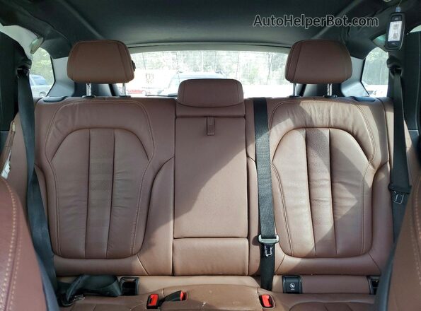 5UXCR6C56KLL51654 2019 BMW X5 Blue 