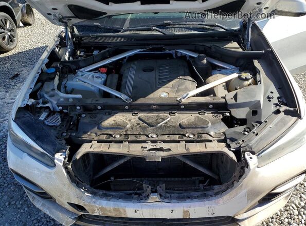 5UXCR6C5XKLL01307 2019 BMW X5 White 