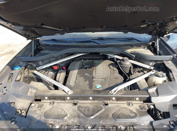 5UXCR6C5XKLL13053 2019 BMW X5 Black Rear view