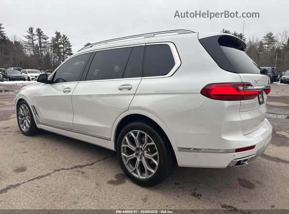 5UXCW2C00M9H53341 2021 BMW X7 Белый Задняя левая четверть
