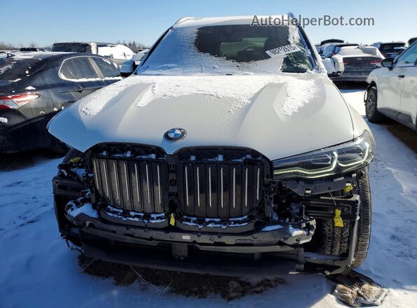 5UXCW2C06M9H09313 2021 BMW X7 White Vista frontal