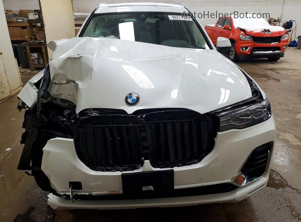 5UXCW2C08N9K75457 2022 BMW X7 White Widok z przodu