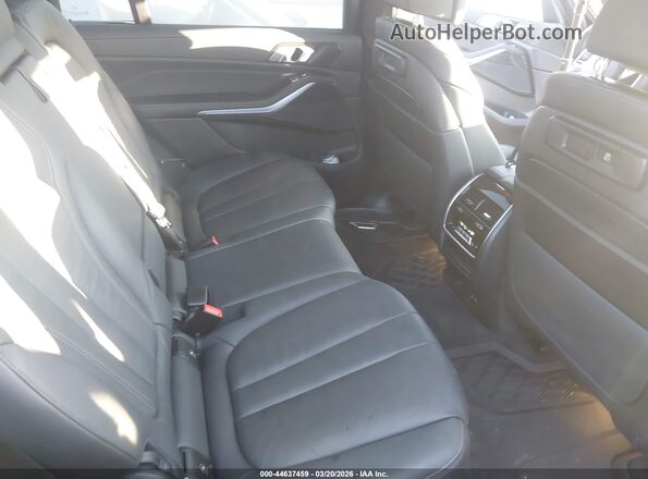 5UXCW2C09N9L68522 2022 BMW X7 Black Widok naklejki z numerem VIN
