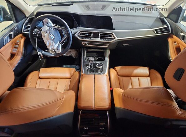 5UXCW2C0XN9L34024 2022 BMW X7 Синий Вид панели приборов