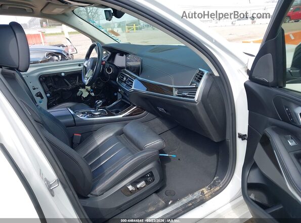 5UXCX4C50KLS36039 2019 BMW X7 White Սալոնի դիմացի տեսք