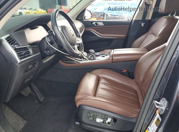 5UXCX4C53KLS38304 2019 BMW X7 Gray წინა სალონის ხედი